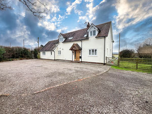 Photo 17- click for photo gallery